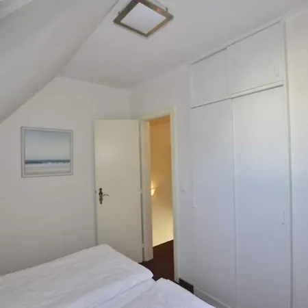Bismarckstrasse 5a, App 16 *
