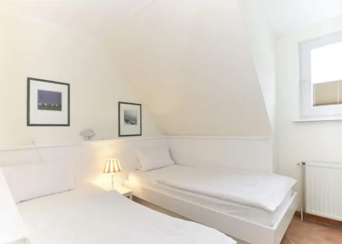 Bismarckstrasse 5a, App 16 *