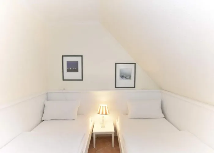 Bismarckstrasse 5a, App 16